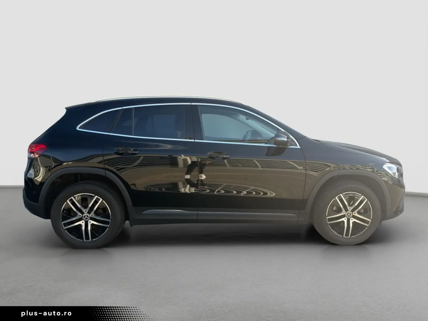 MERCEDES-BENZ GLA 200 4M  PROGRESSIVE AHK KAMERA SITZH. DAB