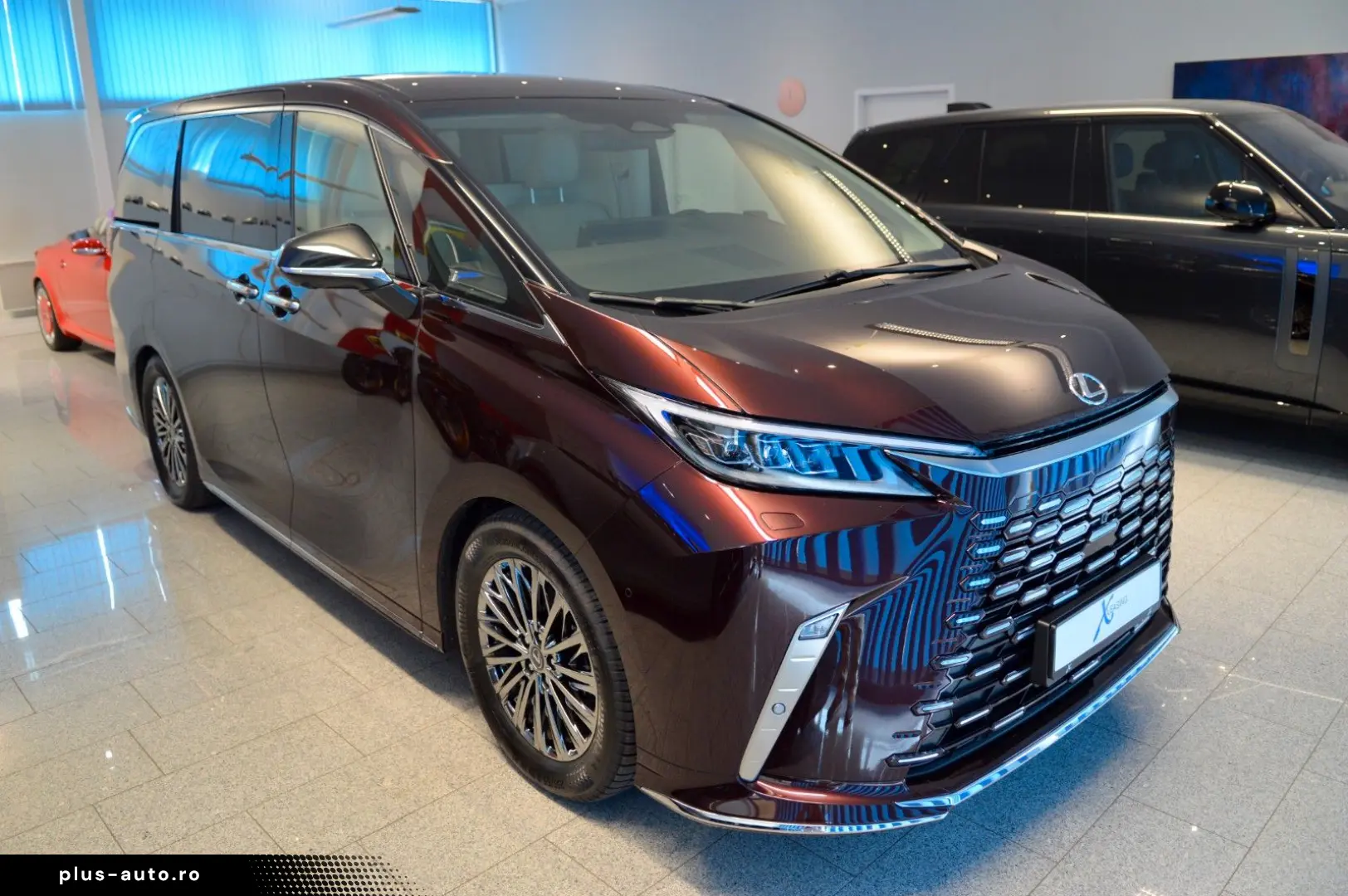 LEXUS LM 2025 — imagine 5