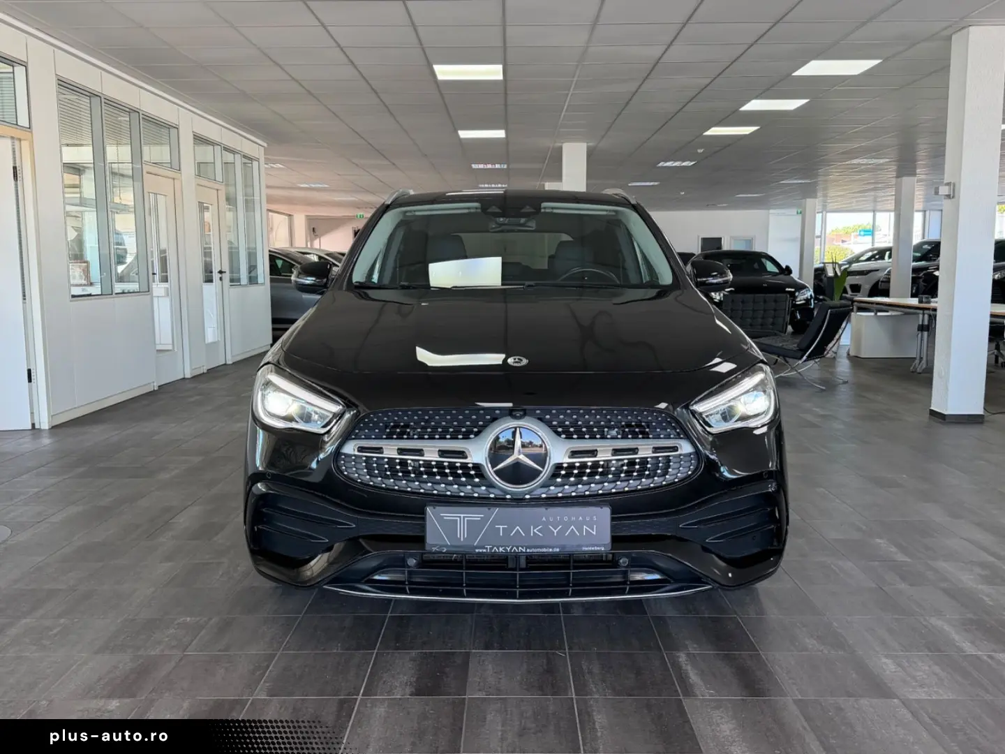 MERCEDES-BENZ GLA 200 4Matic AMG Line   2.Hand   LED