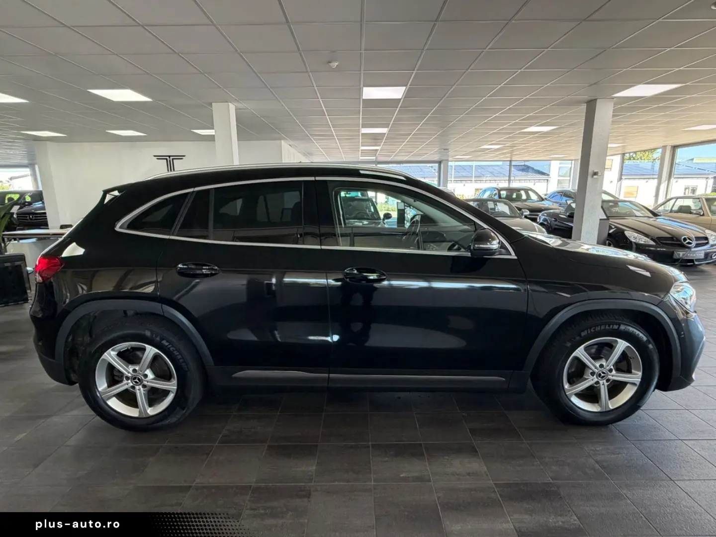 MERCEDES-BENZ GLA 200 4Matic AMG Line   2.Hand   LED