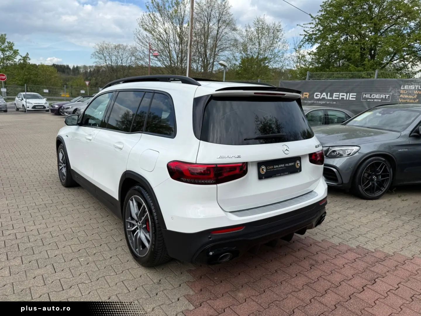 MERCEDES-BENZ GLB 35 AMG 4Matic LED Night-Paket PANO KAMERA