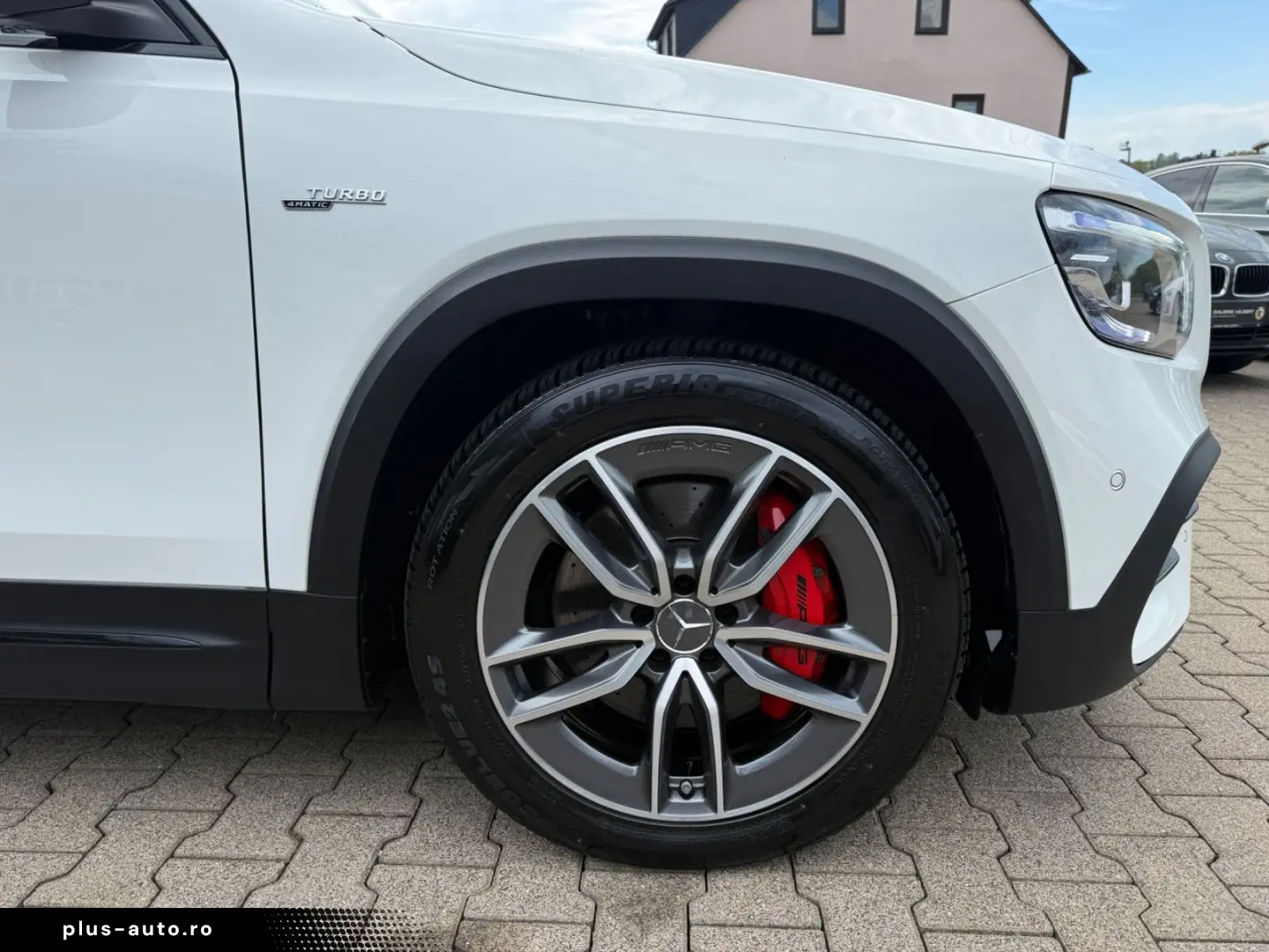 MERCEDES-BENZ GLB 35 AMG 4Matic LED Night-Paket PANO KAMERA
