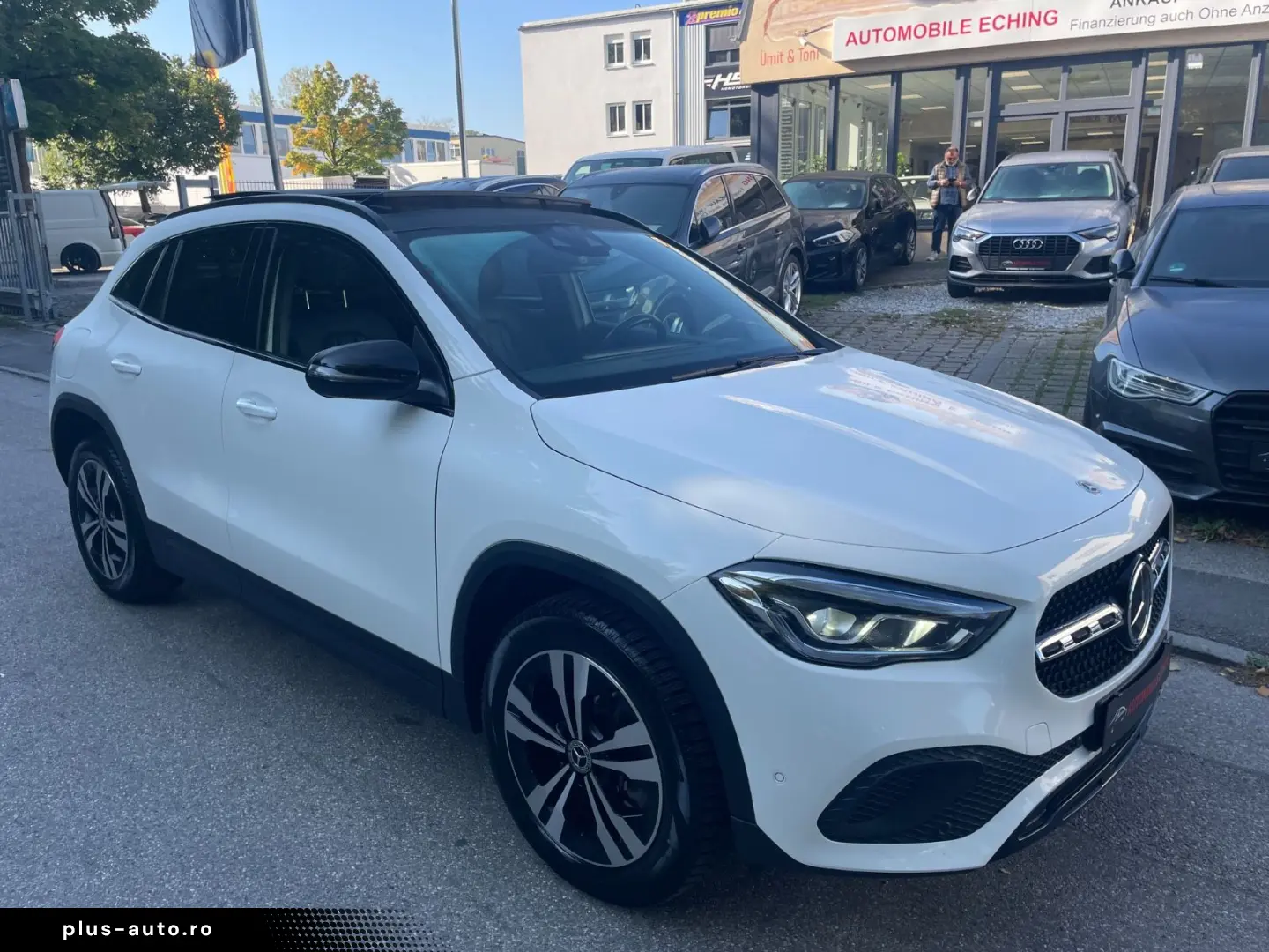 MERCEDES-BENZ GLA 250e EQ Pano Navi Kam LED HeadUp