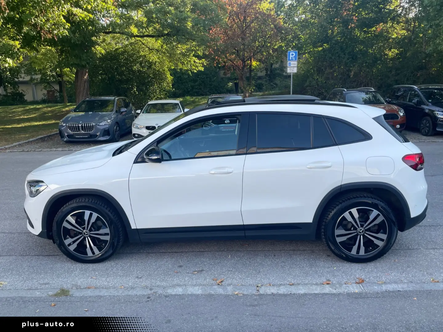 MERCEDES-BENZ GLA 250e EQ Pano Navi Kam LED HeadUp