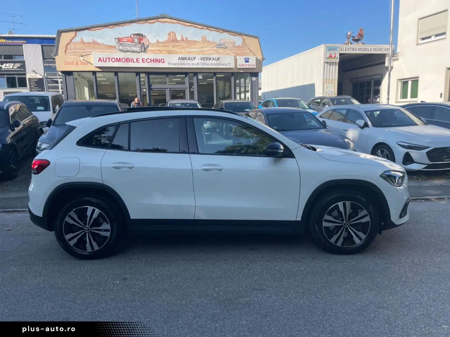MERCEDES-BENZ GLA 250e EQ Pano Navi Kam LED HeadUp
