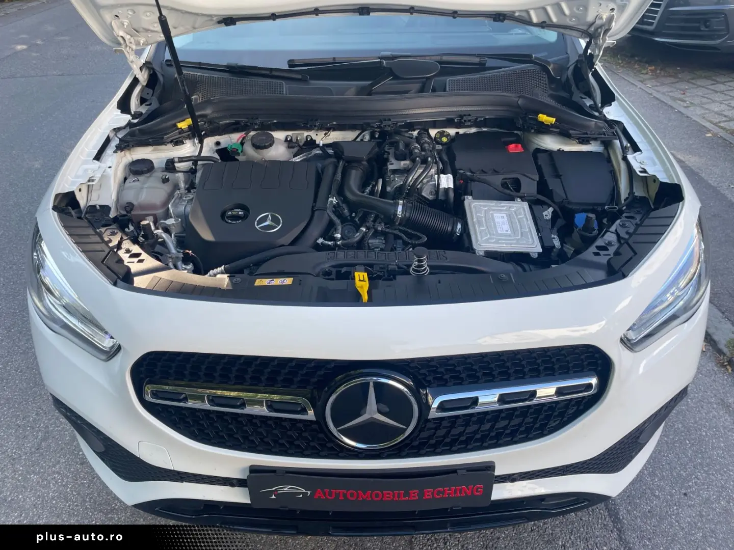 MERCEDES-BENZ GLA 250e EQ Pano Navi Kam LED HeadUp