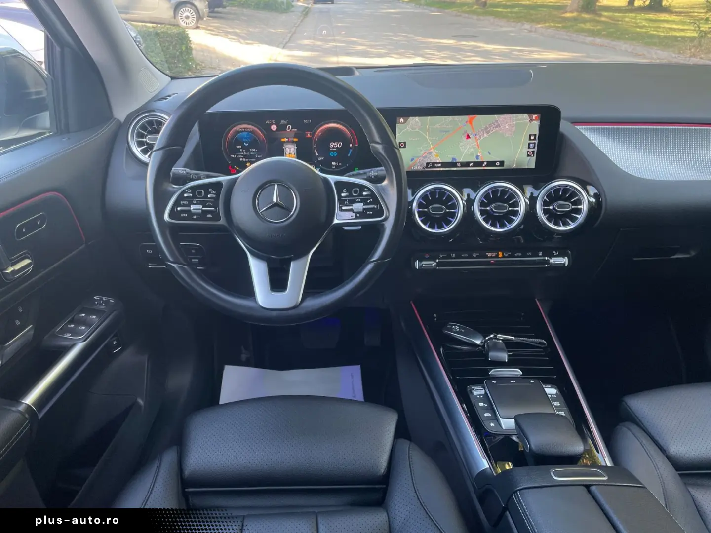 MERCEDES-BENZ GLA 250e EQ Pano Navi Kam LED HeadUp