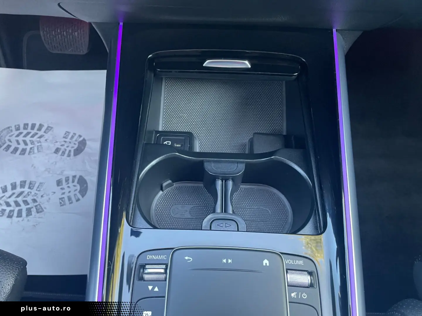MERCEDES-BENZ GLA 250e EQ Pano Navi Kam LED HeadUp