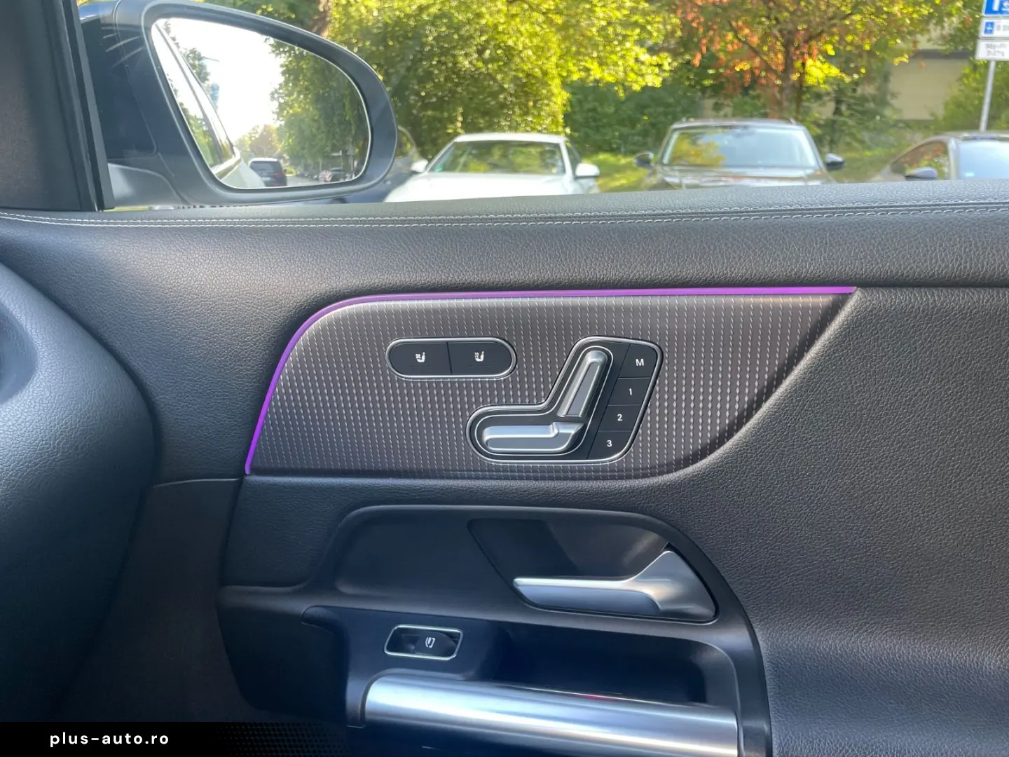 MERCEDES-BENZ GLA 250e EQ Pano Navi Kam LED HeadUp