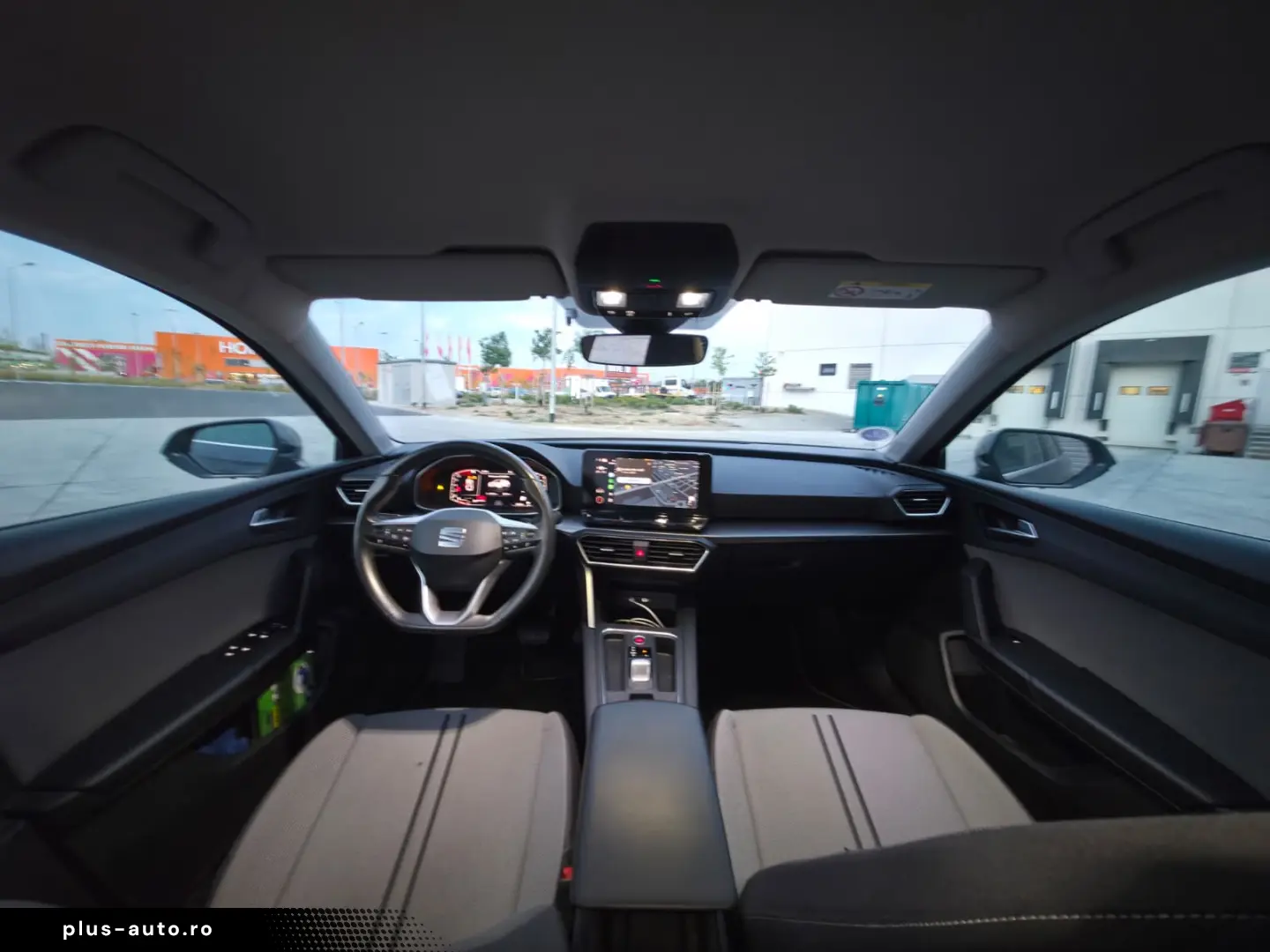 Seat Leon SportsTourer eTSI