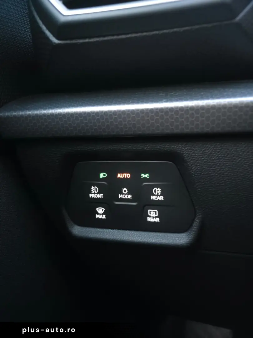 Seat Leon SportsTourer eTSI