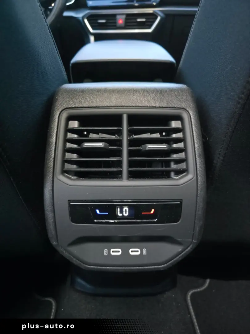 Seat Leon SportsTourer eTSI