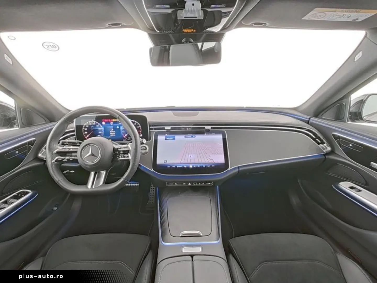 MERCEDES-BENZ E-Class 2025 — imagine 8