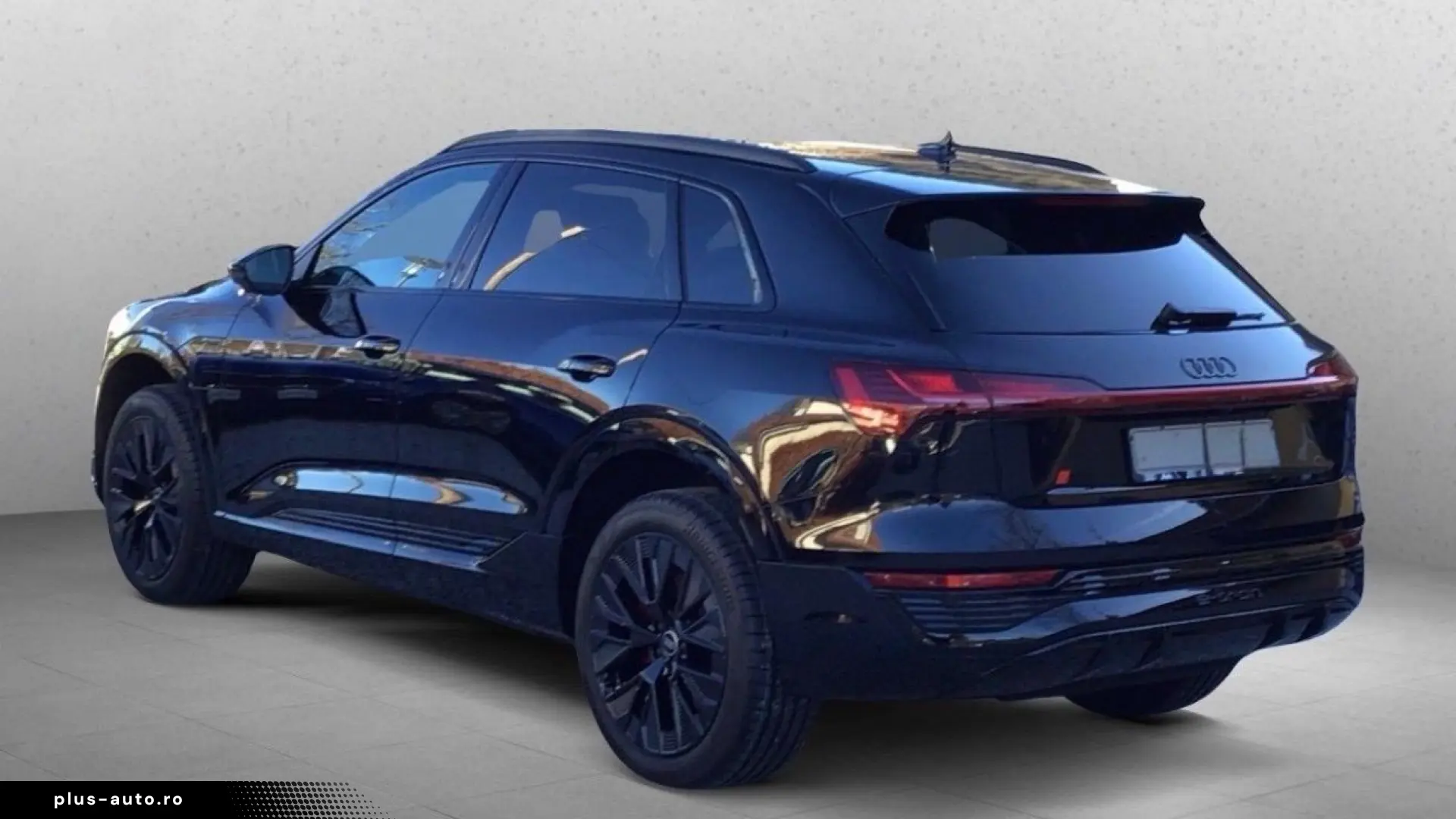 Audi Q8 e-tron S line 55 quattro 300 kW