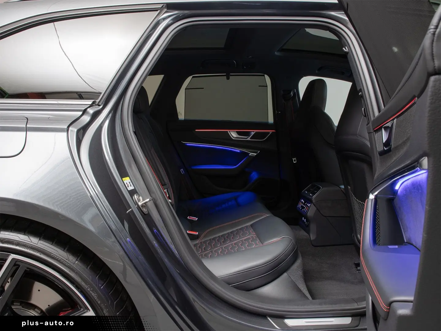 AUDI RS6 Avant DYNAMIK Memory B&O Laser HuD Pano 360
