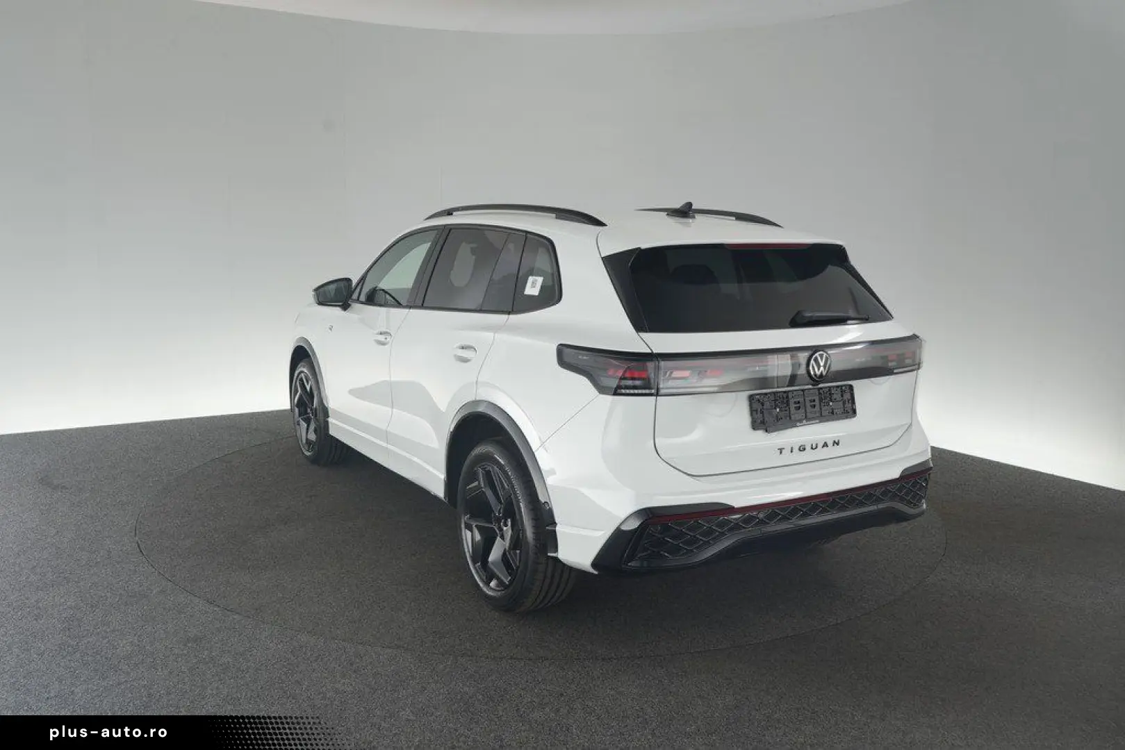 VW Tiguan 2.0 TSI 4M DSG R line 360  Kamera AHK ACC