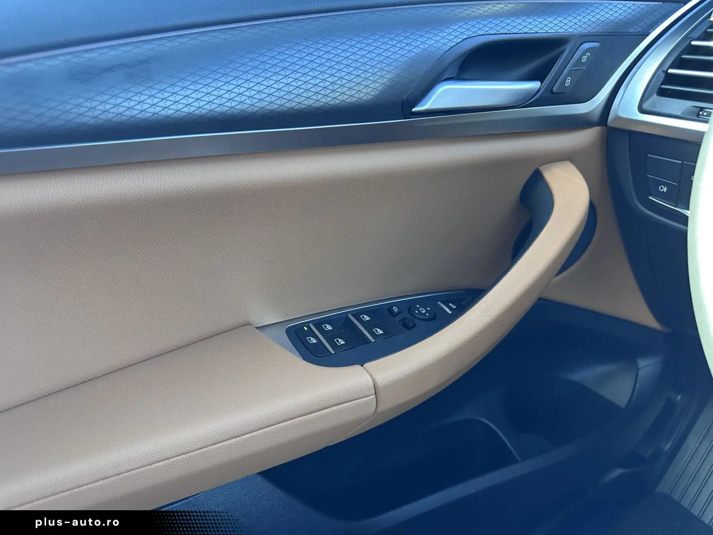 BMW X4 xDrive30d MSport Pano PA HUD LC