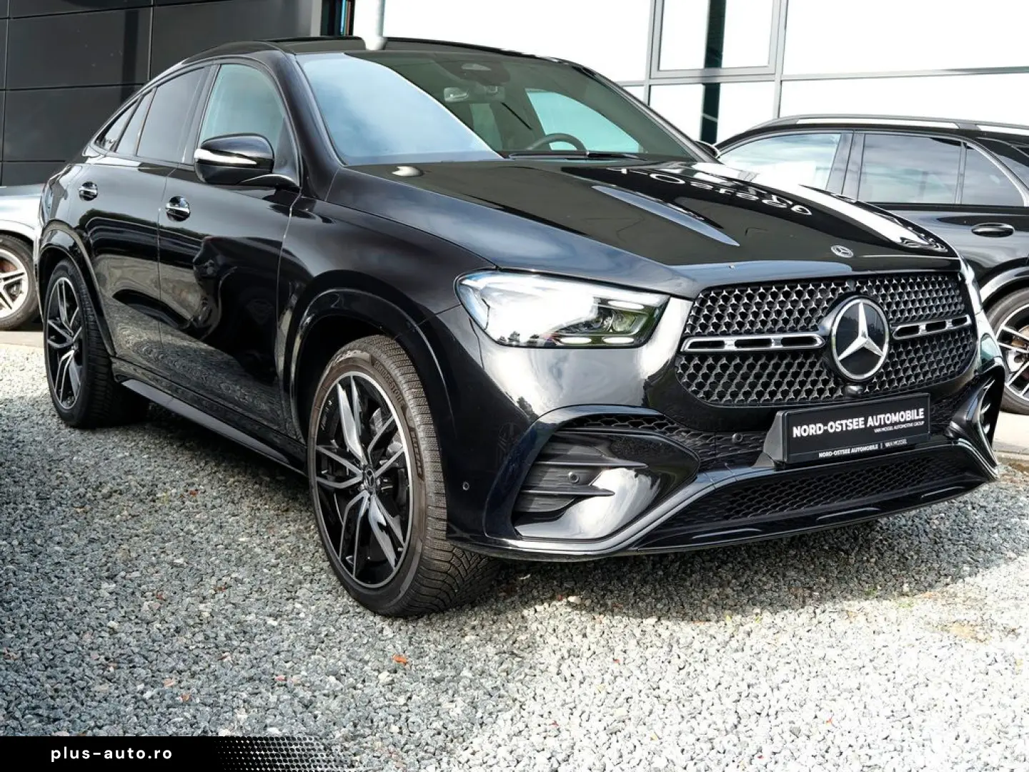 MERCEDES-BENZ GLE 450 d 4M COUPE AMG NIGHT AHK BURMEST PANO