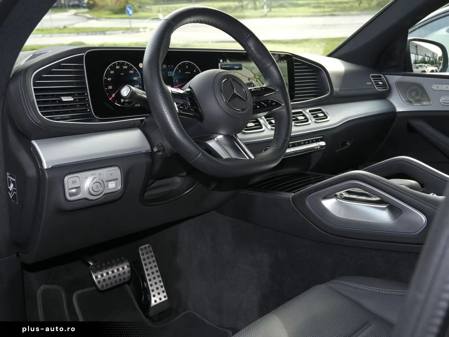 MERCEDES-BENZ GLE 450 d 4M COUPE AMG NIGHT AHK BURMEST PANO