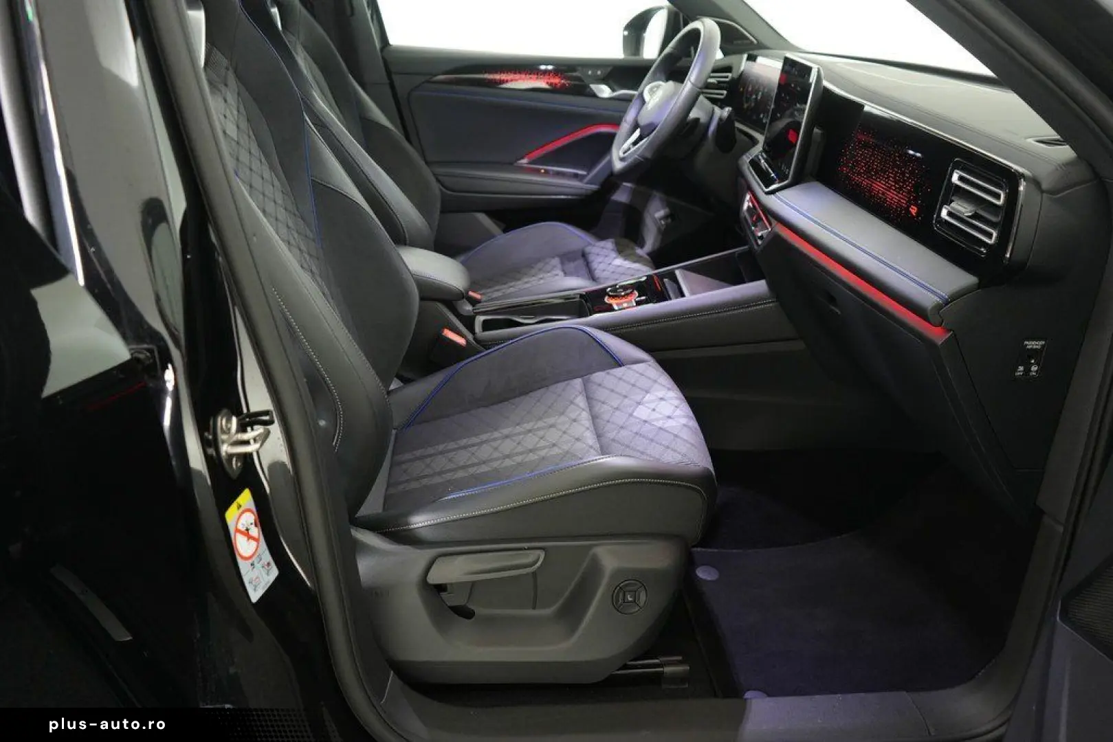 VW Tiguan 2.0 TSI 4Motion DSG R line AHK Navi ACC