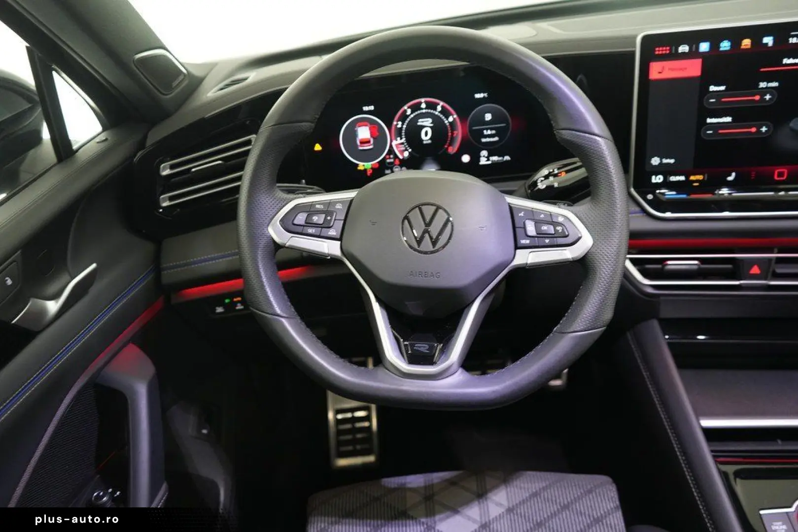 VW Tiguan 2.0 TSI 4Motion DSG R line AHK Navi ACC
