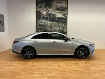 MERCEDES-BENZ CLA 250e Coupe AMG-Line Panorama Soundsystem