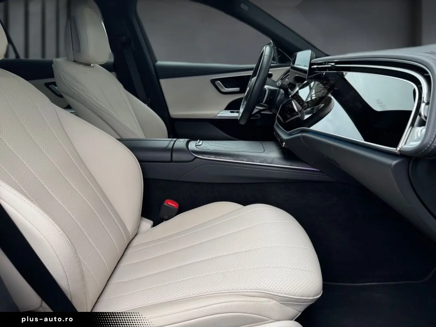 MERCEDES-BENZ E-Class 2025 — imagine 5