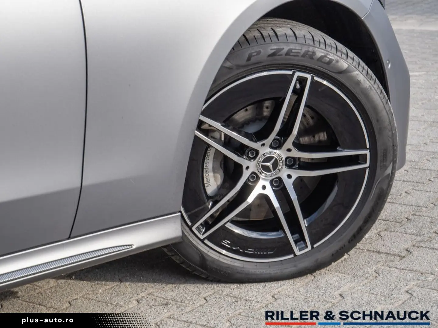 MERCEDES-BENZ E 400e AMG Line Premium Plus 4MATIC LE&hellip;