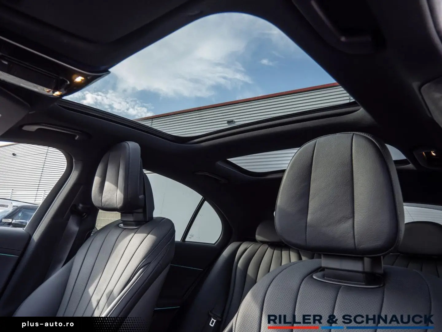 MERCEDES-BENZ E 400e AMG Line Premium Plus 4MATIC LE&hellip;
