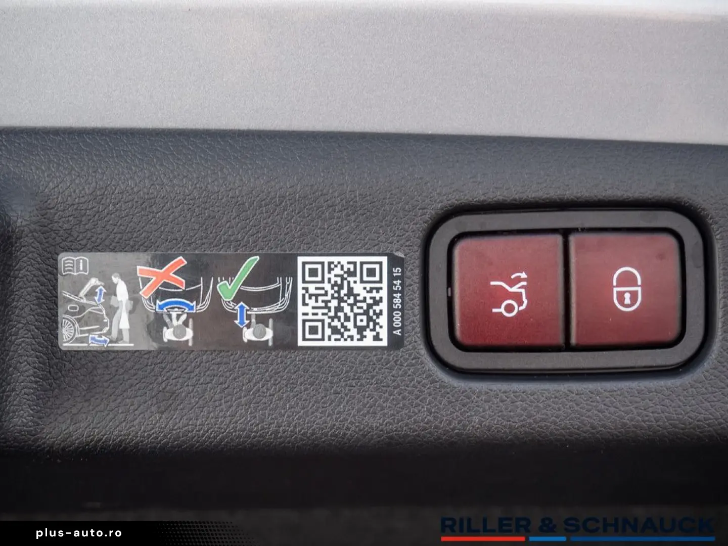 MERCEDES-BENZ E 400e AMG Line Premium Plus 4MATIC LE&hellip;
