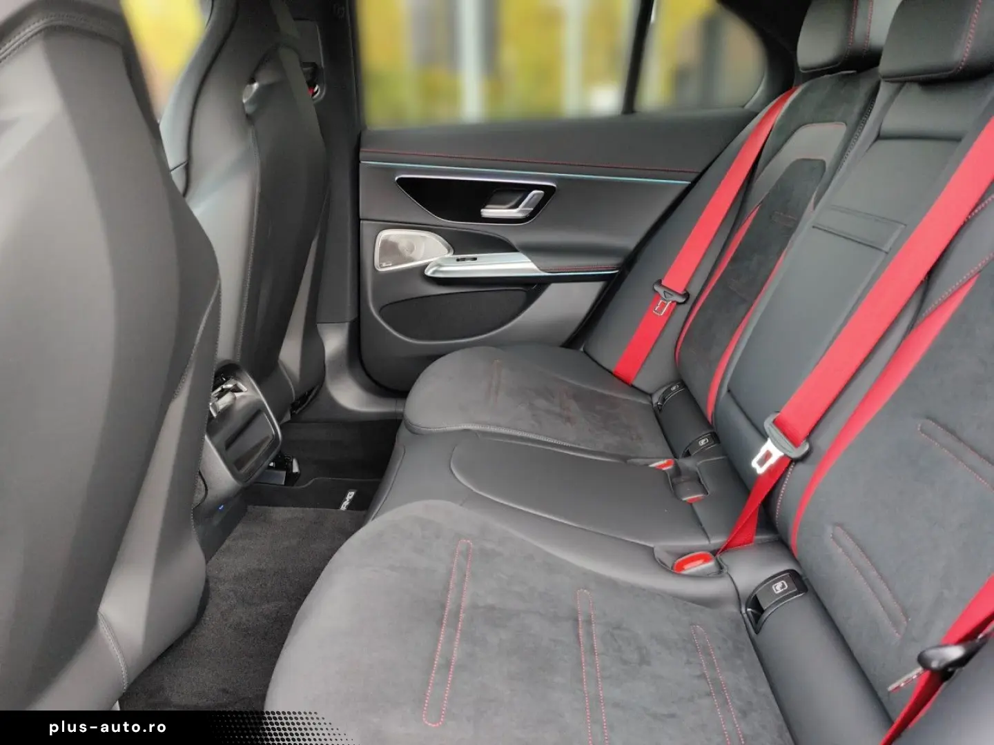MERCEDES-BENZ E 53 Hybrid 4MATIC AMG AHK PANO HANDS-FREE