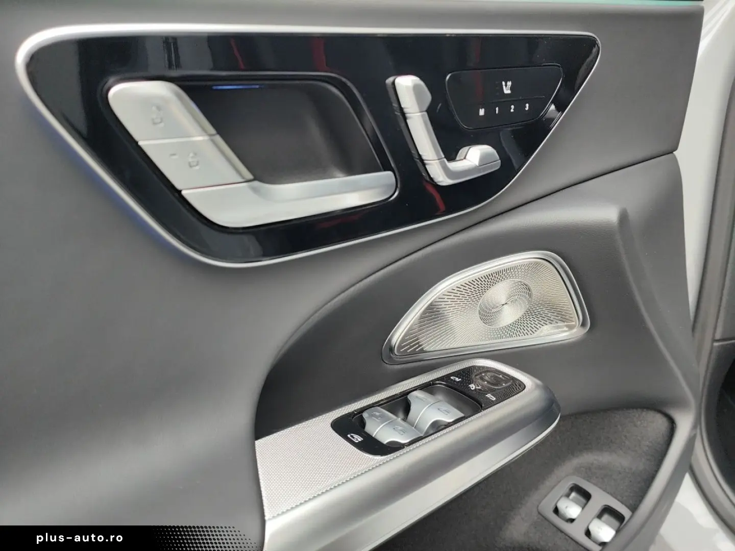 MERCEDES-BENZ E 53 Hybrid 4MATIC AMG AHK PANO HANDS-FREE