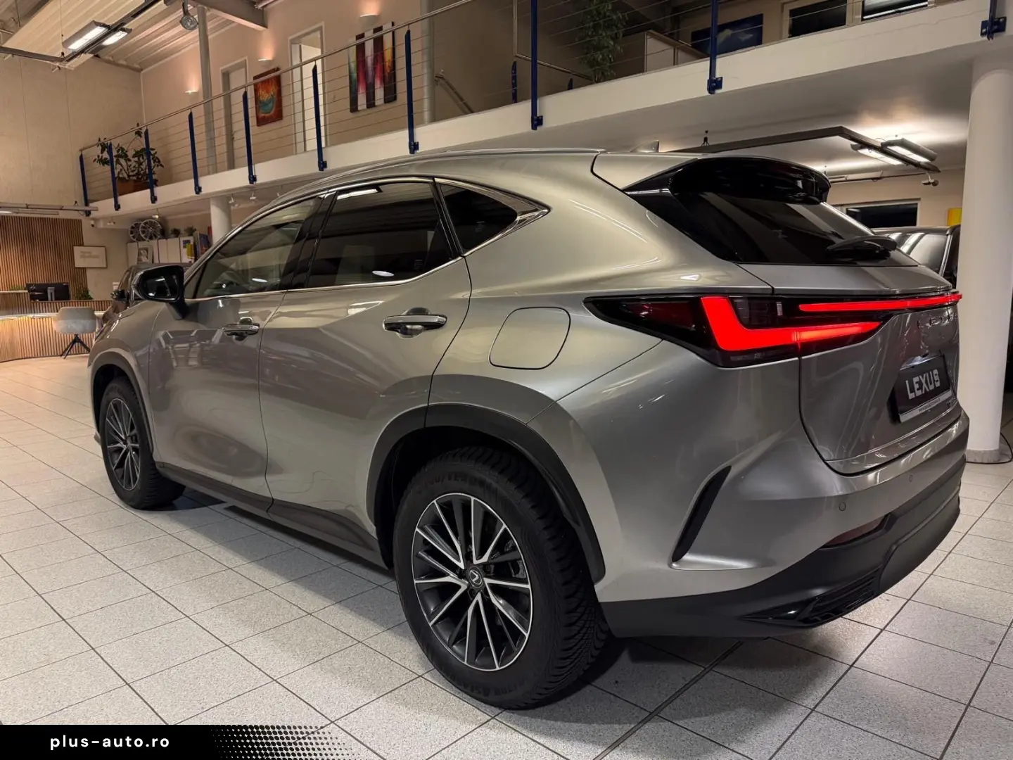 LEXUS NX 350 EXE-HUD-360 CAM.-INTERIORP.-2 WD-39.490-