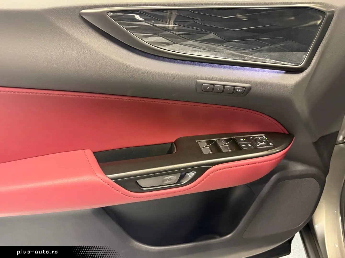 LEXUS NX 350 EXE-HUD-360 CAM.-INTERIORP.-2 WD-39.490-