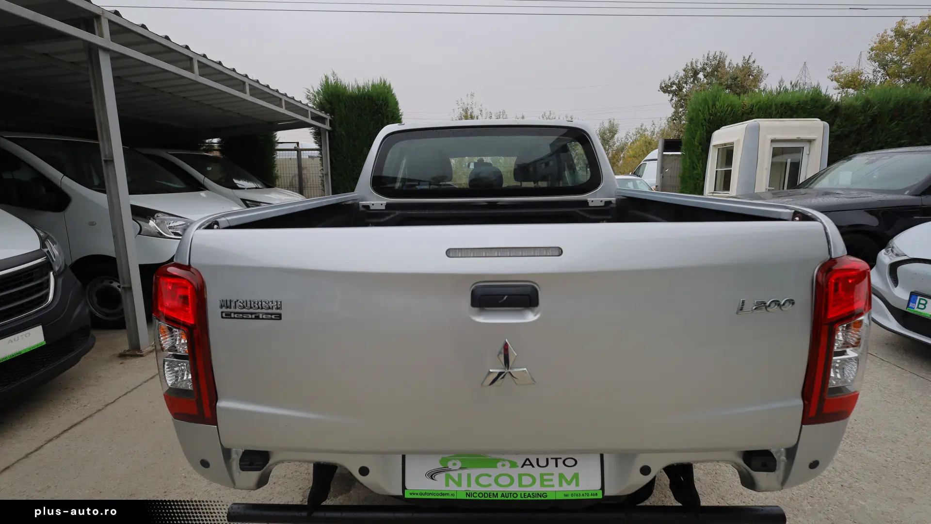 Mitsubishi L200	DoubleCab 4x4 2.2 D 150CP