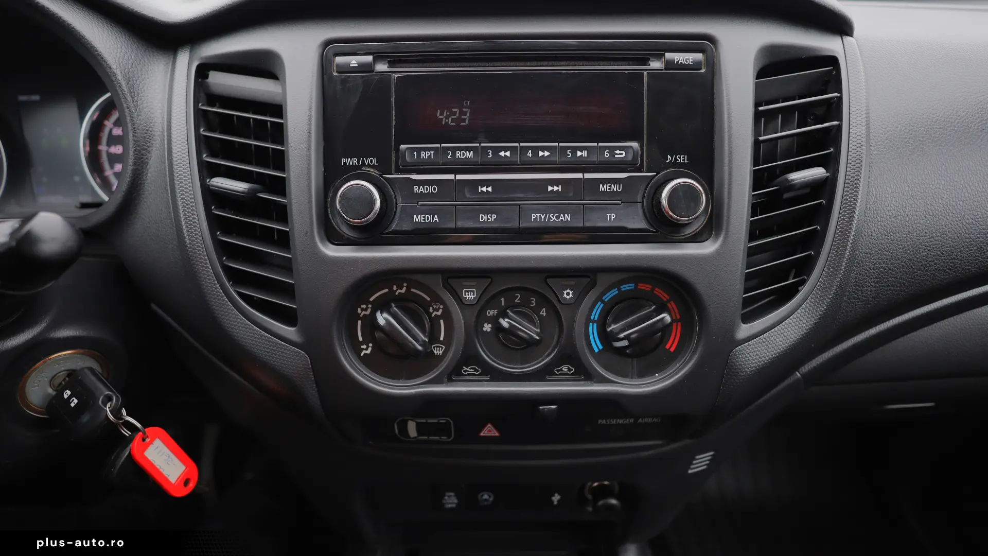 Mitsubishi L200	DoubleCab 4x4 2.2 D 150CP
