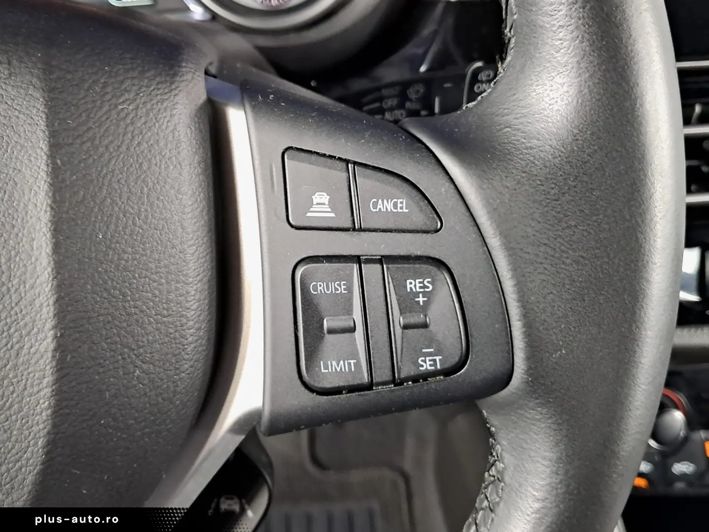 SUZUKI SX4 2023 — imagine 11