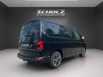 VW T7 Multivan DSG Kurz 4Motion Highline