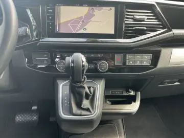 VW T7 Multivan DSG Kurz 4Motion Highline