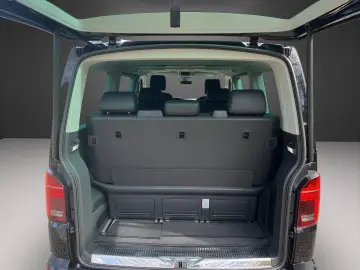 VW T7 Multivan DSG Kurz 4Motion Highline