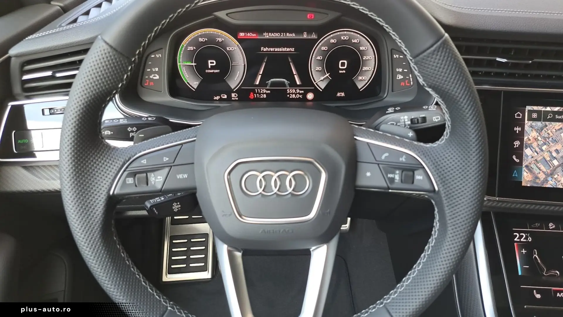 Audi Q8 TFSie quattro tiptr. S line PANO AHK 22  AIR