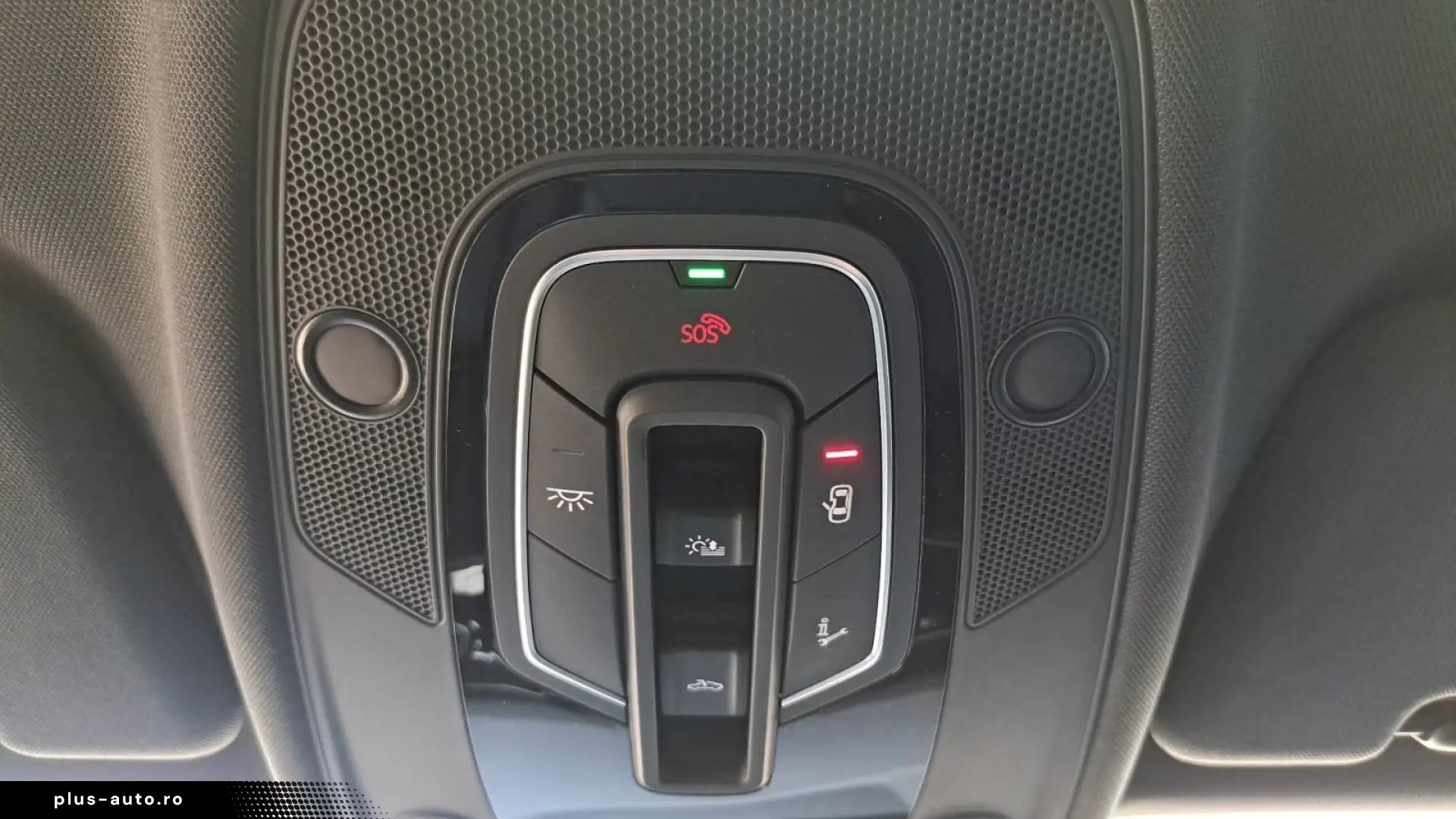 Audi Q8 TFSie quattro tiptr. S line PANO AHK 22  AIR