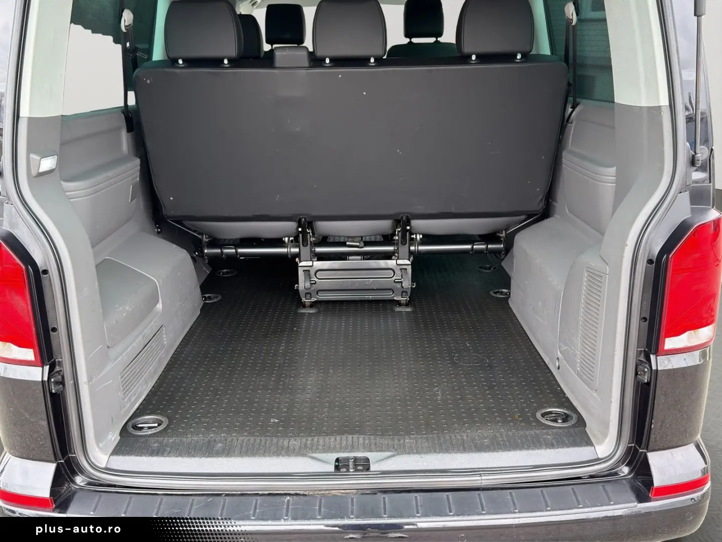 VW T6.1 Caravelle 2 0 TDI Comfortl LR 4 MOTION  7 S