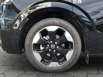 VW T7 Caravelle Style 2.0 TDI 4M DSG H&K AHK PANO