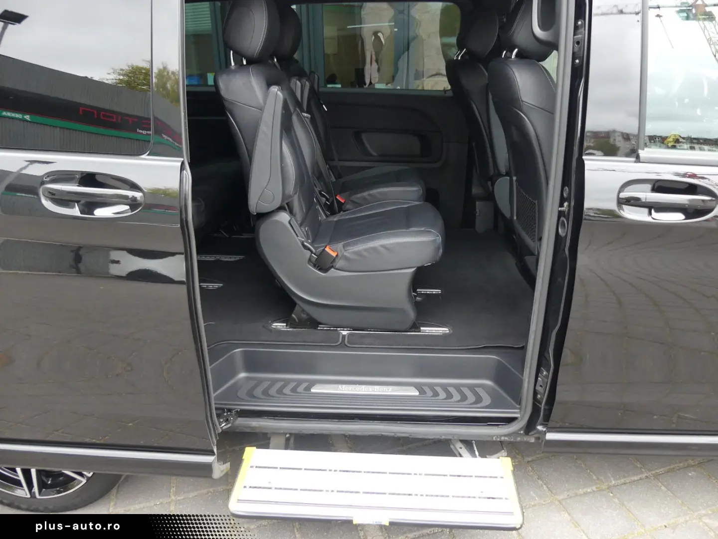 MERCEDES-BENZ V 300 d EDITION 4MAT lang AMG 3xeTÜR S&hellip;