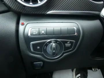 MERCEDES-BENZ V 300 d EDITION 4MAT lang AMG 3xeTÜR S…