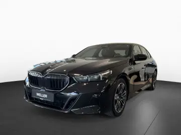 BMW 520d xDrive M Sport Pro HUD adLED H K AHK MEM