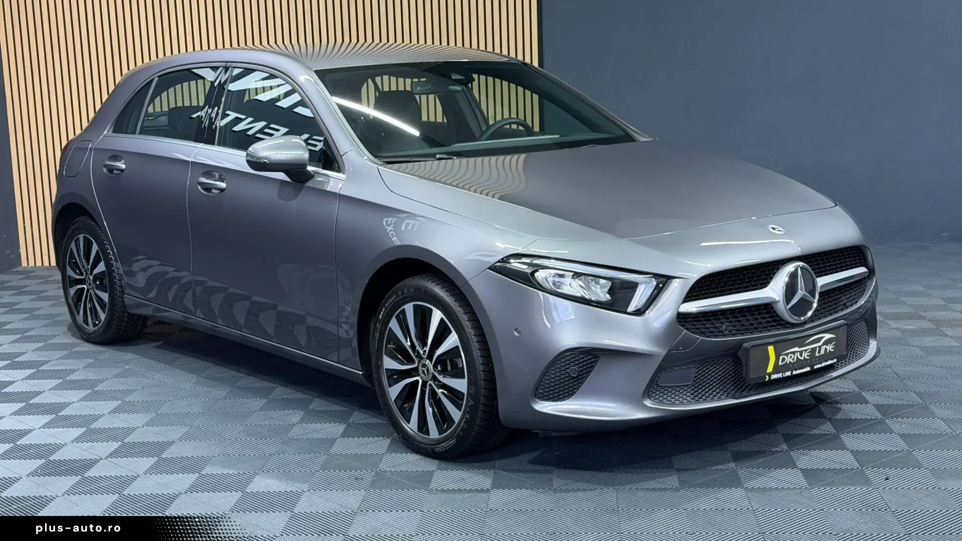 MERCEDES-BENZ A 250E BUSINESS SOLUTION