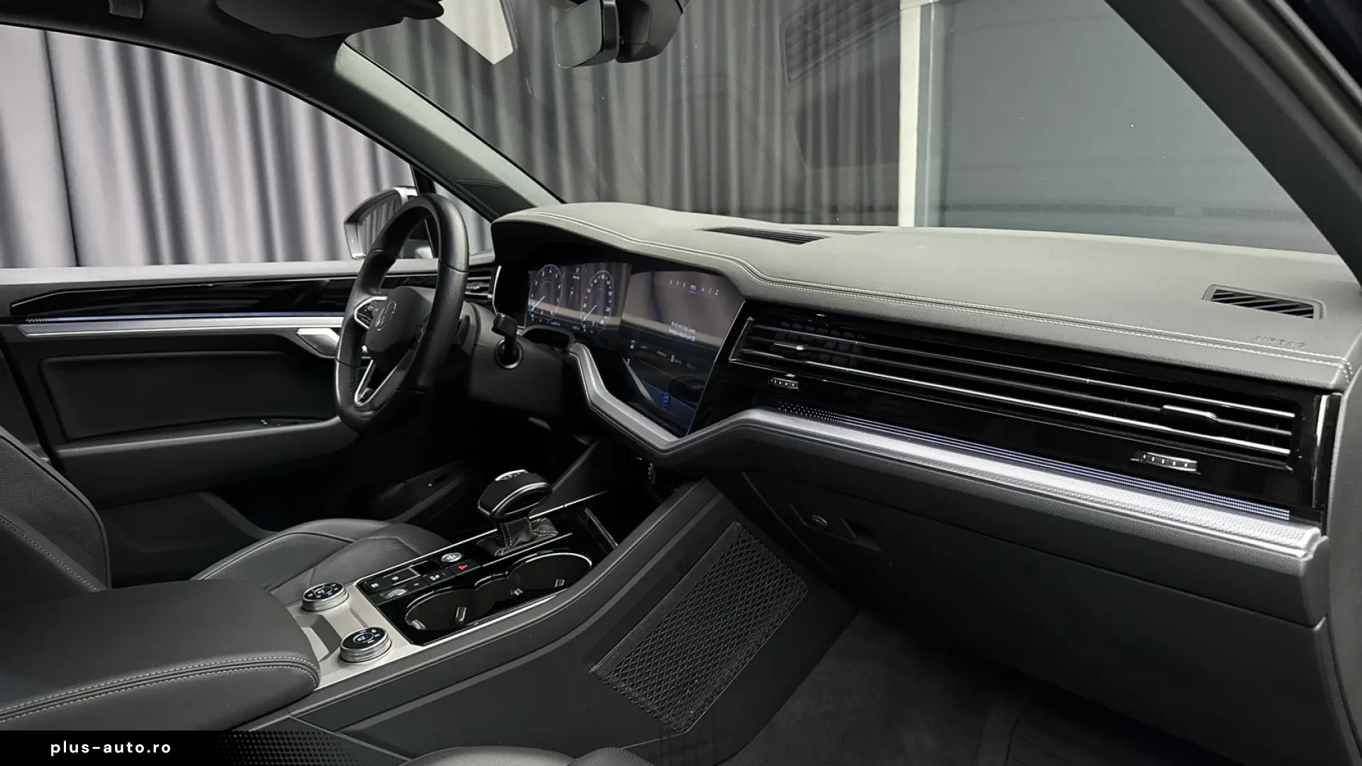Volkswagen Touareg 3.0 TSI 4Motion R-Line