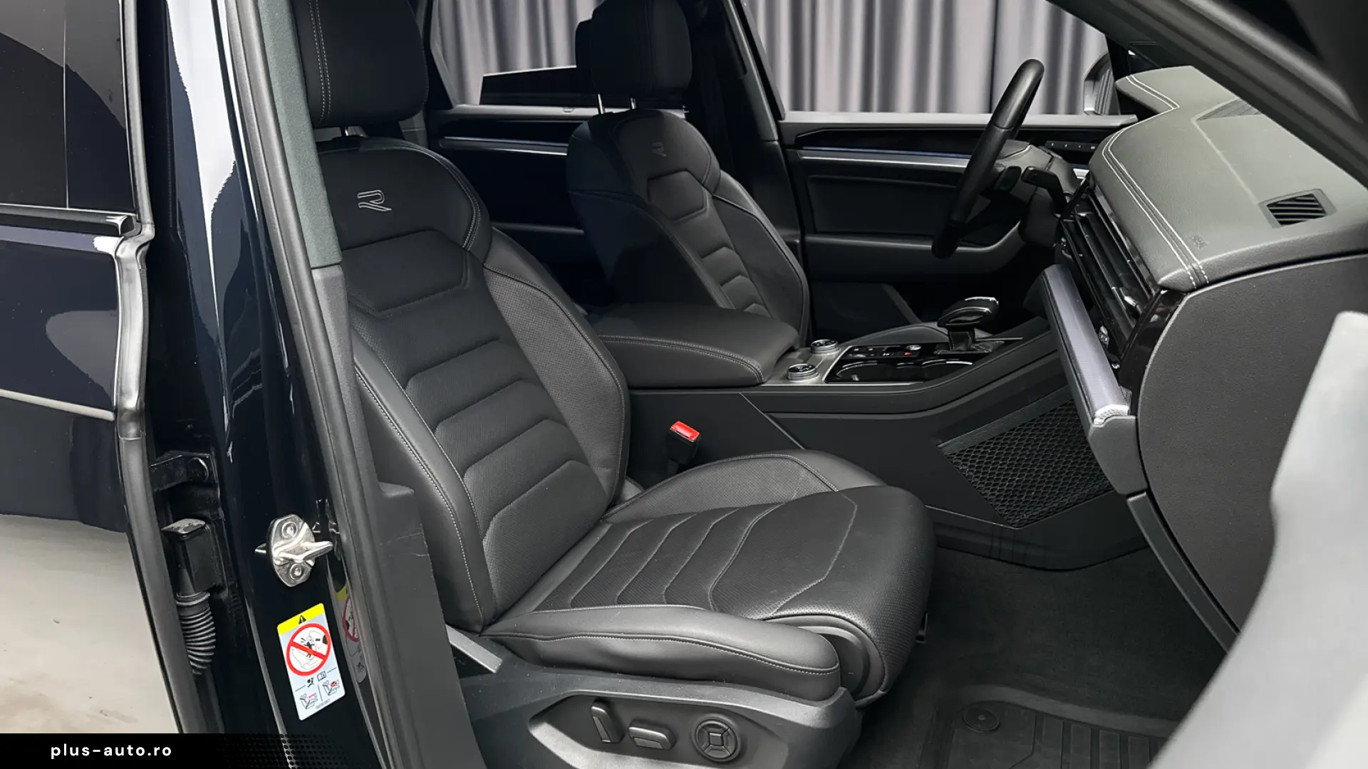 Volkswagen Touareg 3.0 TSI 4Motion R-Line